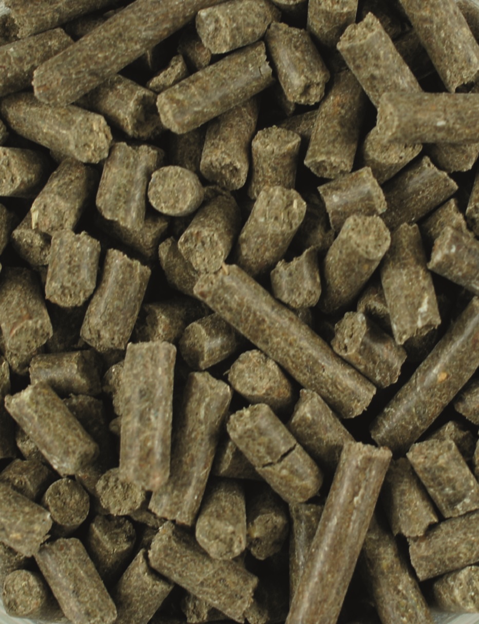 Mineral-Pellets Braune, zylindrische Mineralfutter-Pellets für Pferde, grob gepresst
